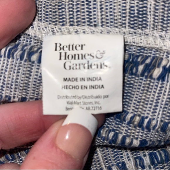 BETTER HOMES & GARDENS Set of 4 Placemats - Picture 3 of 4